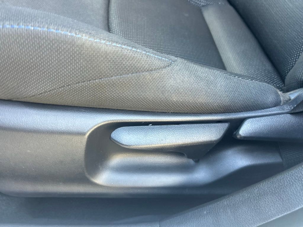 Used 2022 Toyota Corolla SE image 47