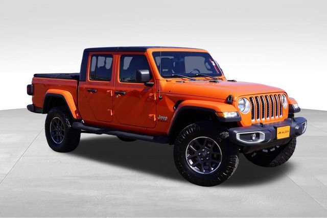 Used 2020 Jeep Gladiator Overland AWD/4WD image 1
