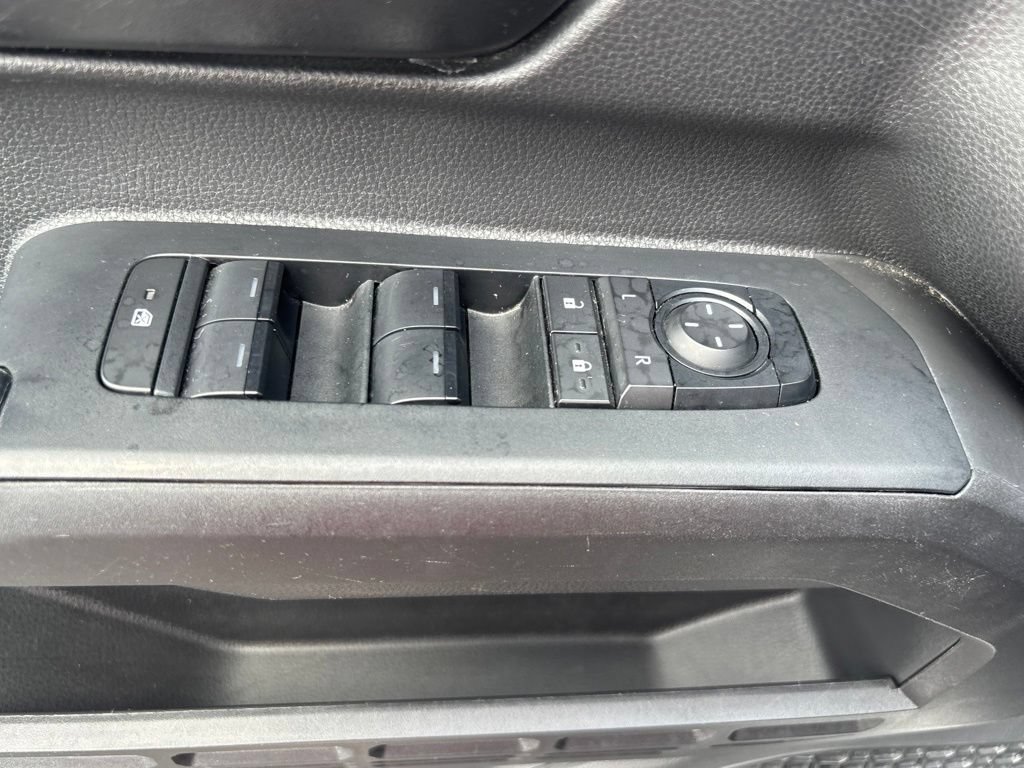 Used 2024 Toyota Tacoma TRD Sport AWD/4WD image 8