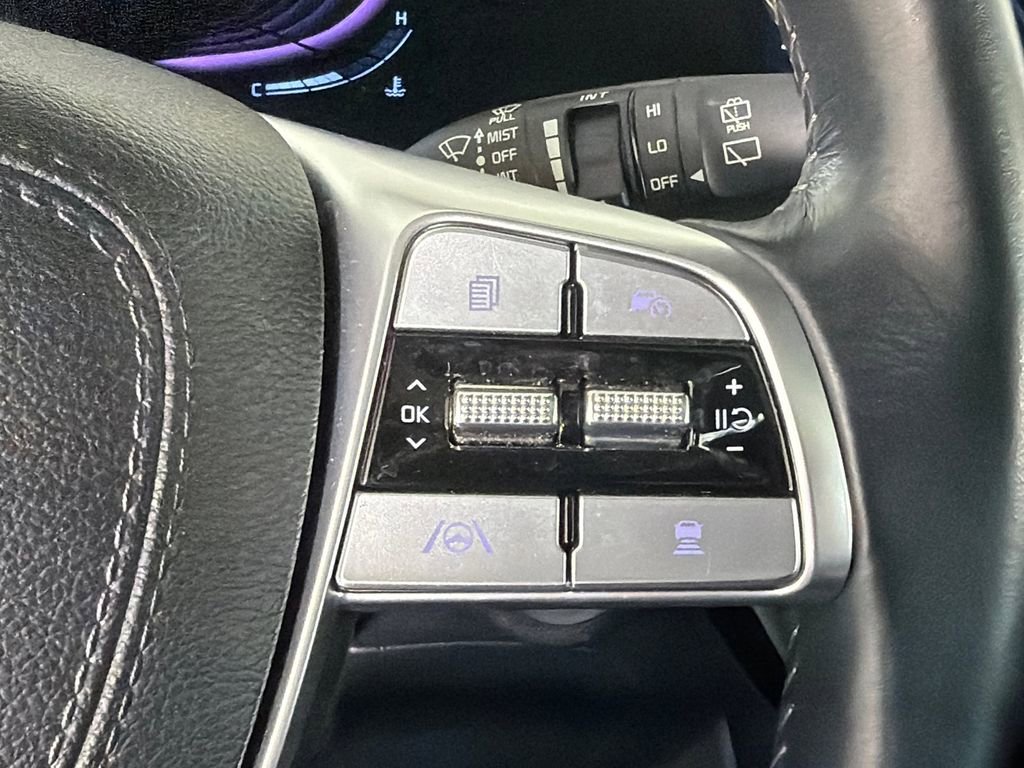 Used 2025 Kia Telluride S FWD image 28
