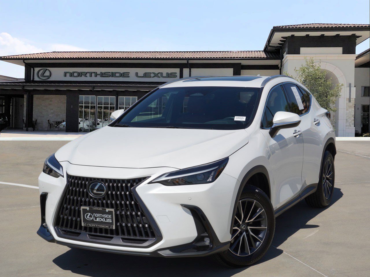 Used 2025 Lexus NX 250 FWD w/ Accessory Package (Z1) image 1