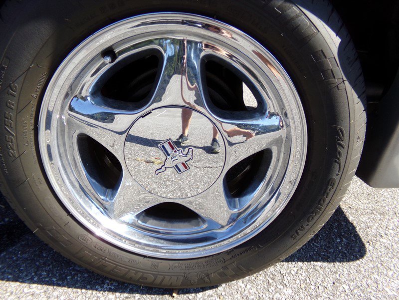 Used 1991 Ford Mustang GT RWD image 34