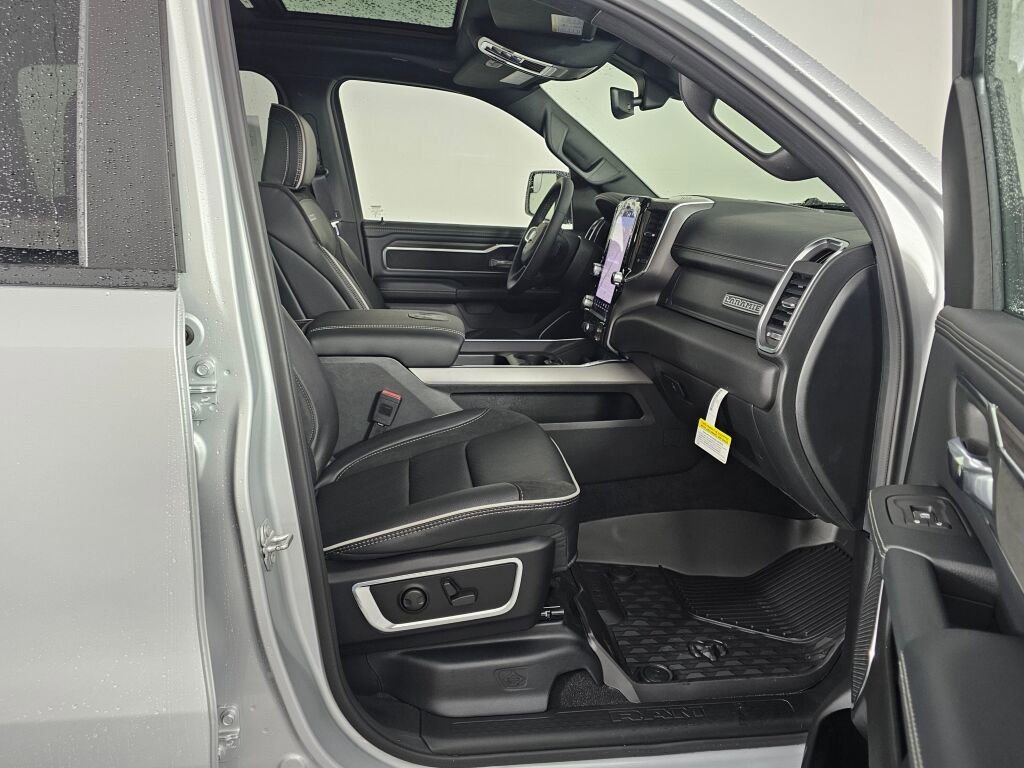 New 2026 RAM 1500 Laramie w/ Laramie Preferred Package image 37