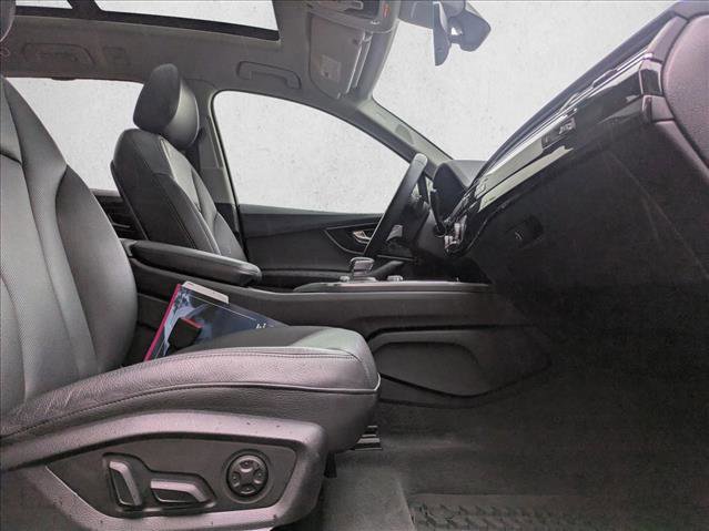 Used 2019 Audi Q7 3.0T Prestige w/ Prestige Package image 23
