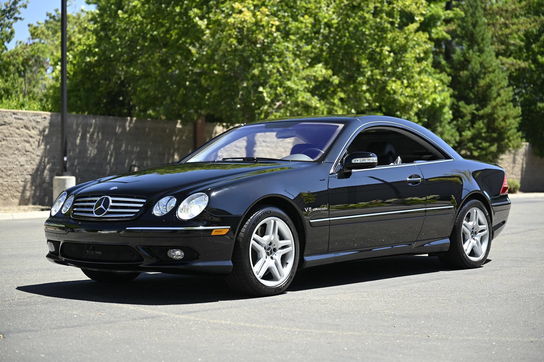 Used 2003 Mercedes-Benz CL 55 AMG image 3