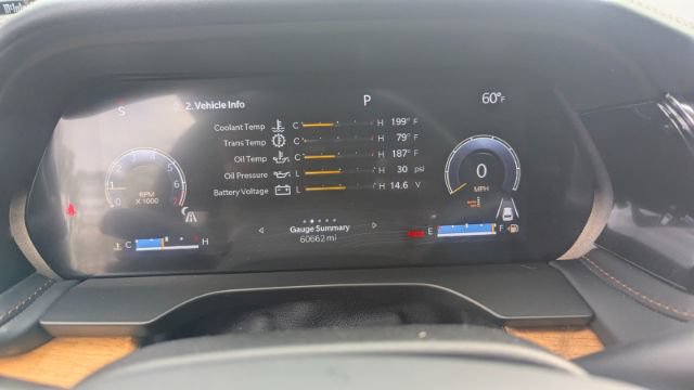 Used 2023 Jeep Grand Cherokee Summit AWD/4WD image 29