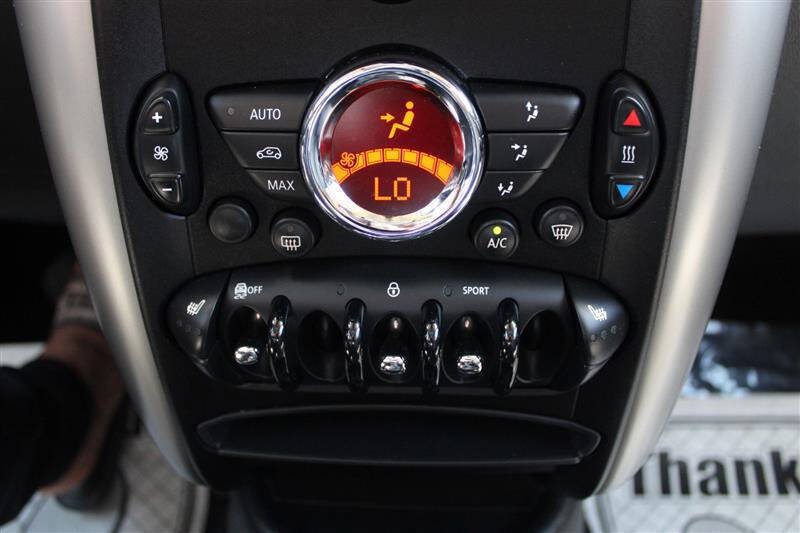 Used 2015 MINI Cooper Countryman FWD image 18