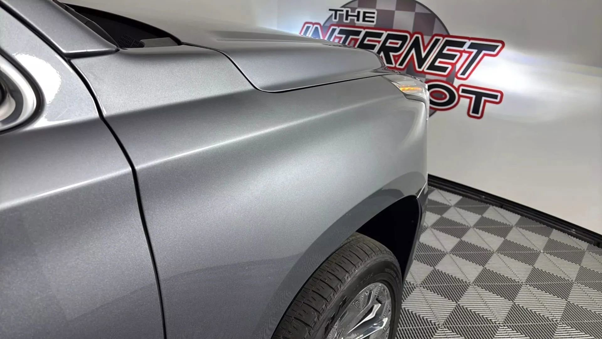 Used 2020 Cadillac Escalade Premium Luxury w/ LPO, Radiant Package image 37