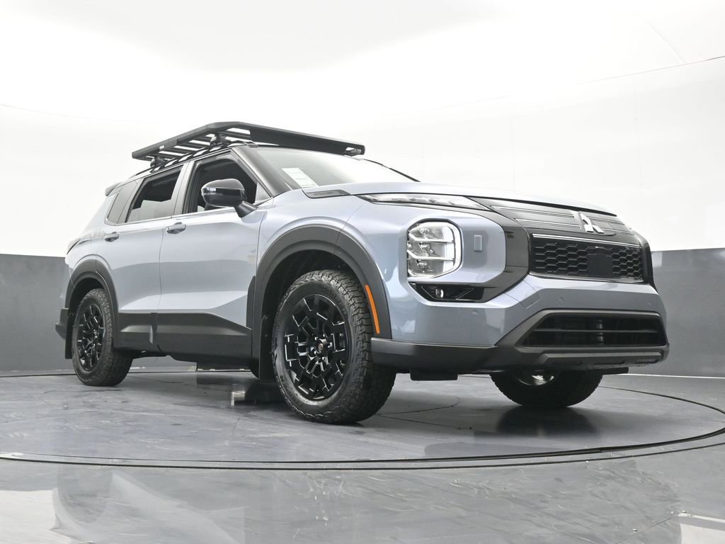 New 2025 Mitsubishi Outlander AWD image 75