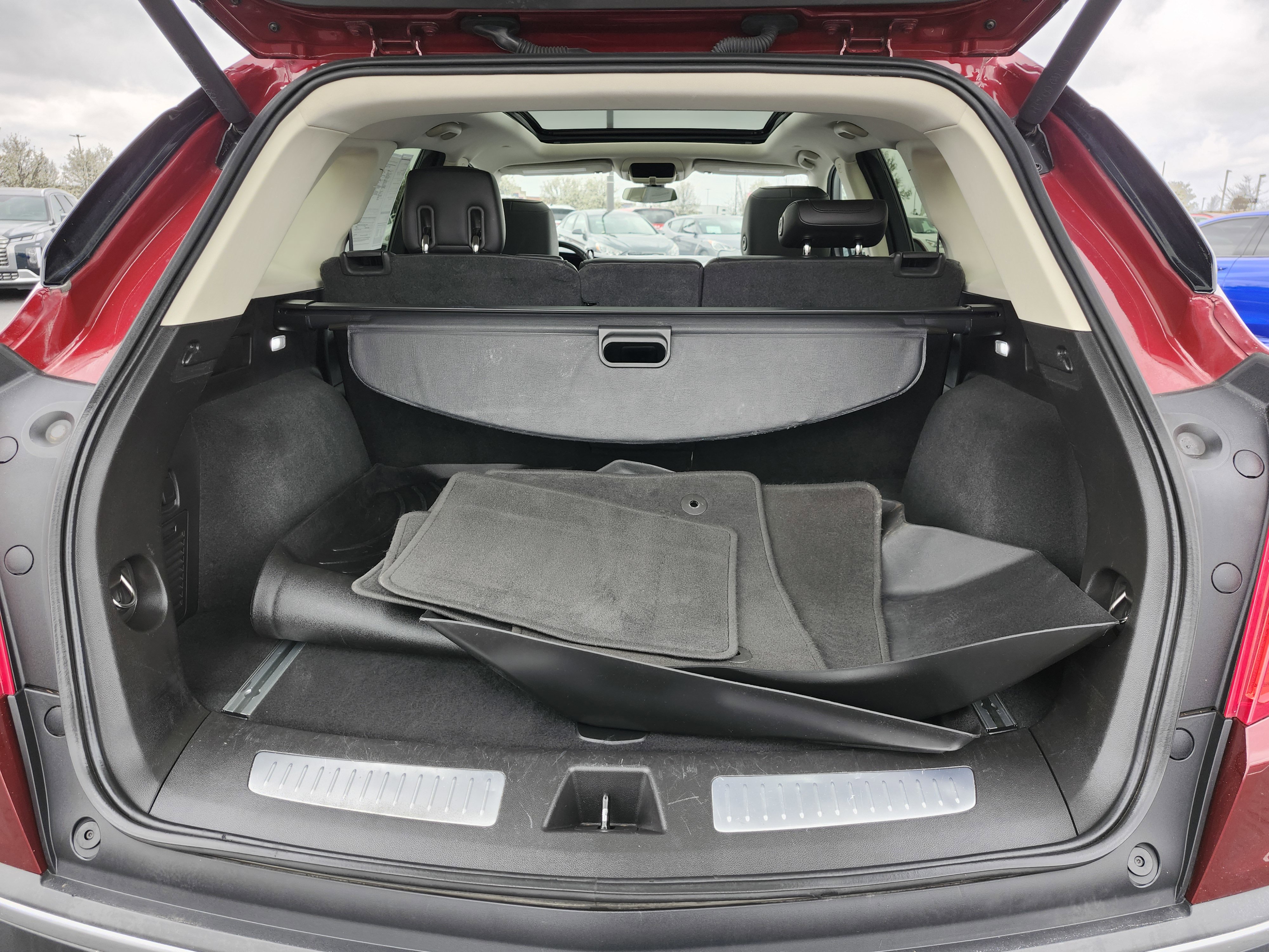 Used 2018 Cadillac XT5 Luxury image 25