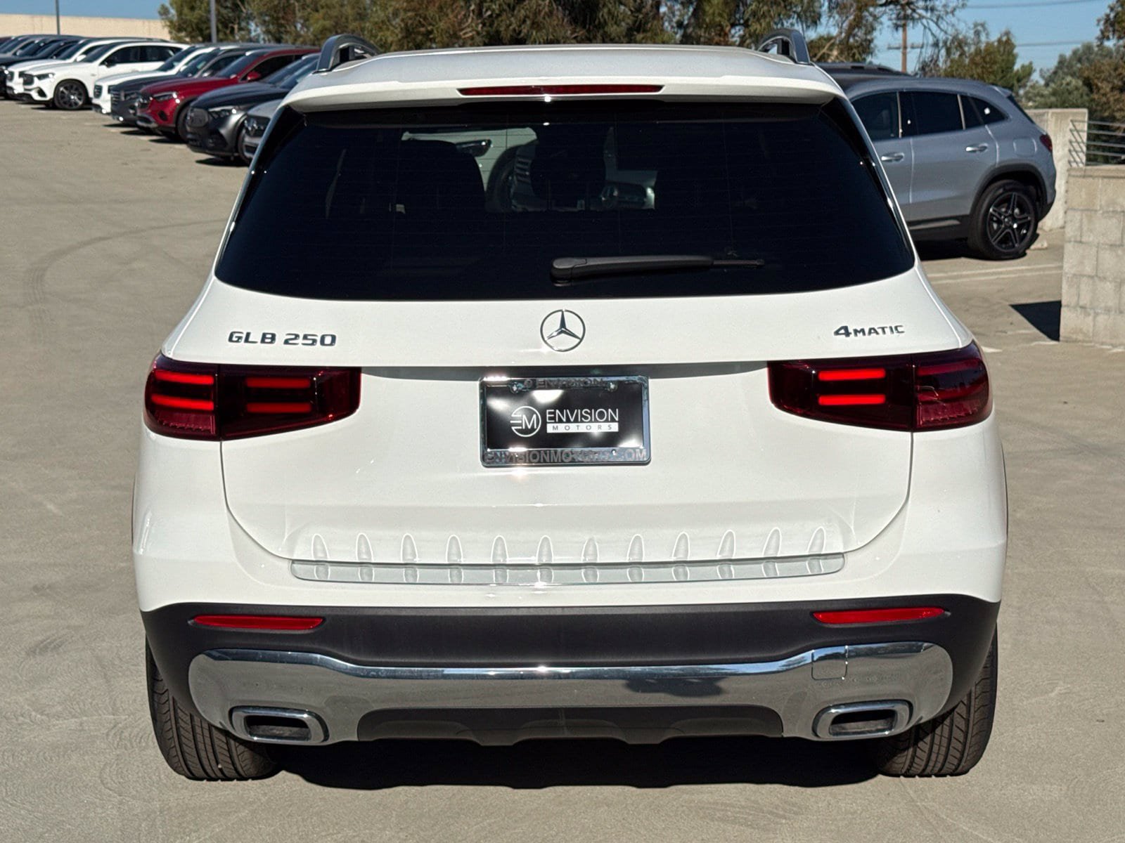 New 2026 Mercedes-Benz GLB 250 4MATIC image 7