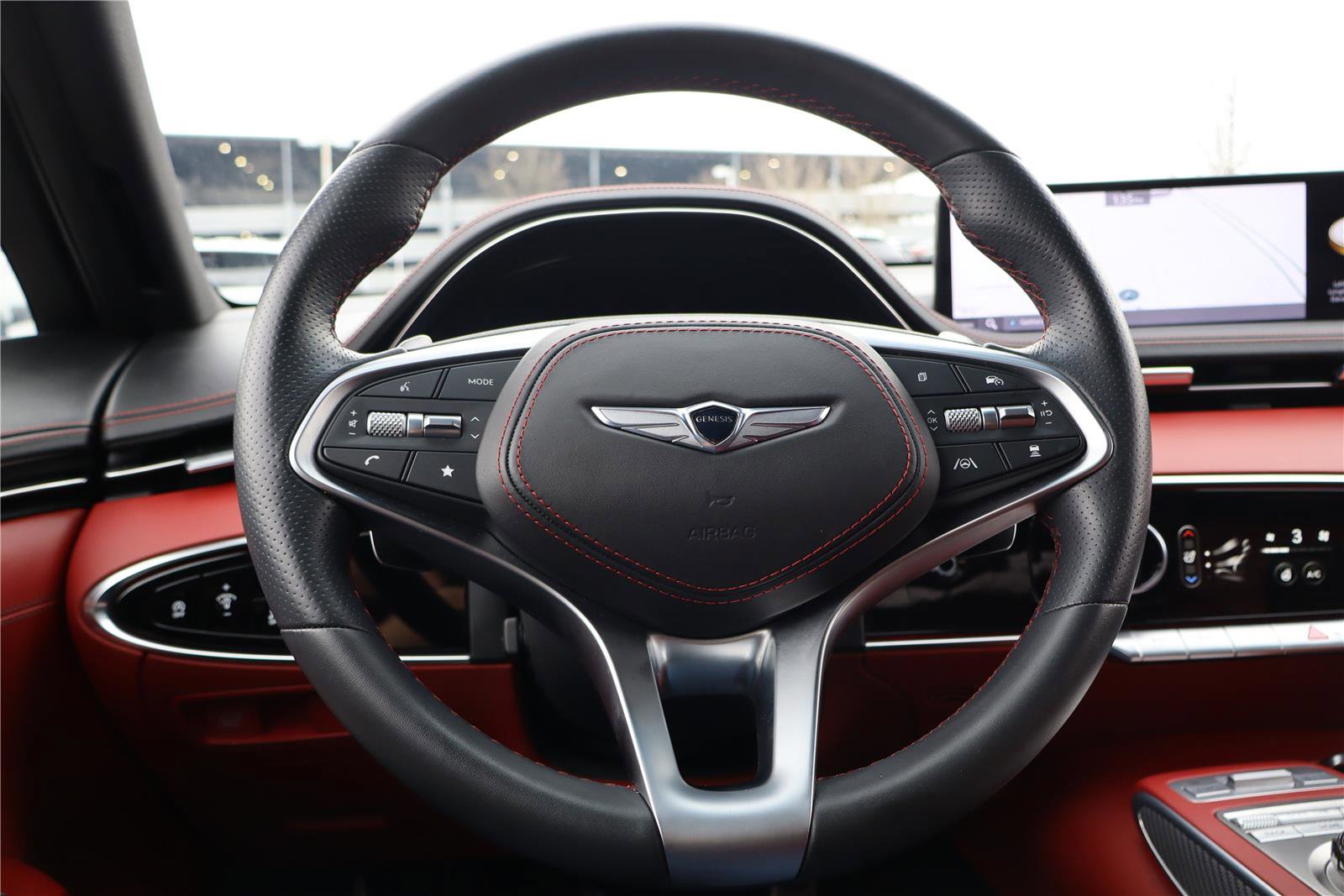 Used 2023 Genesis GV70 2.5T w/ Sport Prestige Package image 17