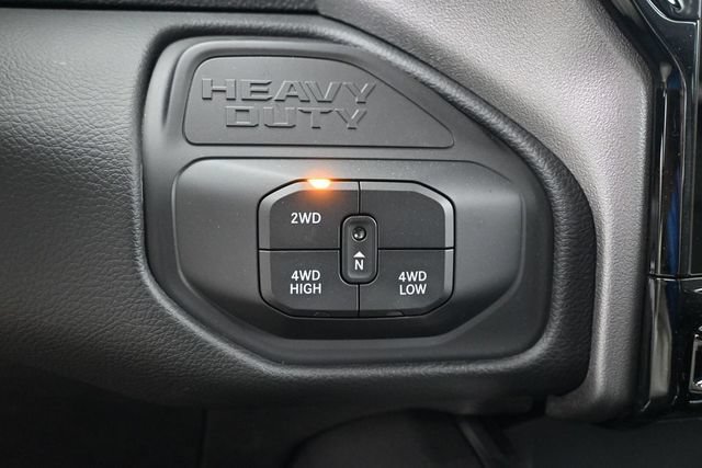 New 2026 RAM 3500 Laramie AWD/4WD image 27