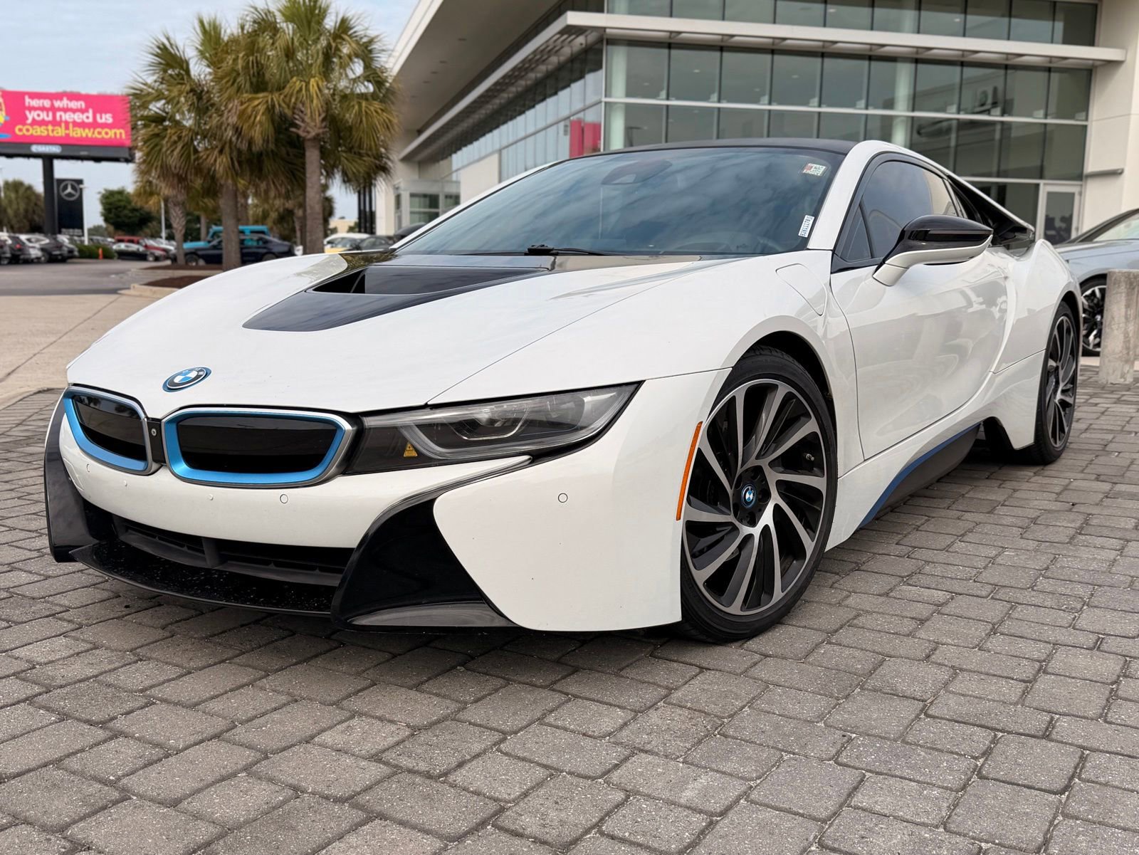 Used 2016 BMW i8