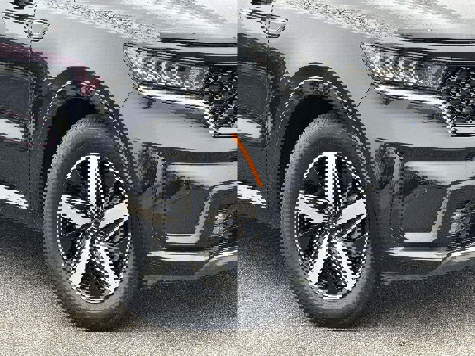 Used 2023 Kia Sorento EX w/ Panoramic Sunroof Package image 13