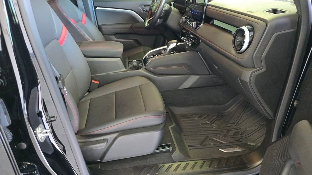 Certified 2024 Chevrolet Colorado Z71 w/ Z71 Convenience Package 2 image 13