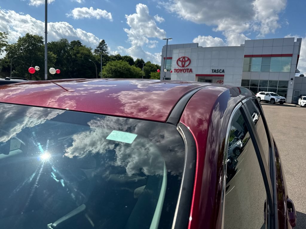 Used 2021 Toyota Sienna LE AWD/4WD image 42