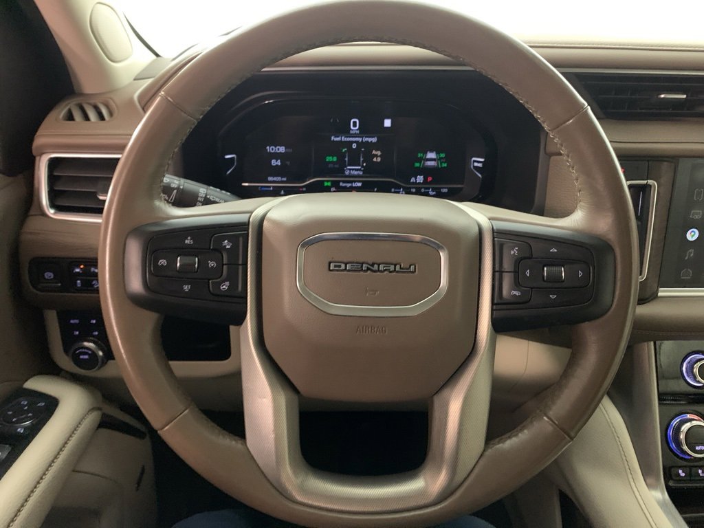 Used 2022 GMC Yukon XL Denali image 7