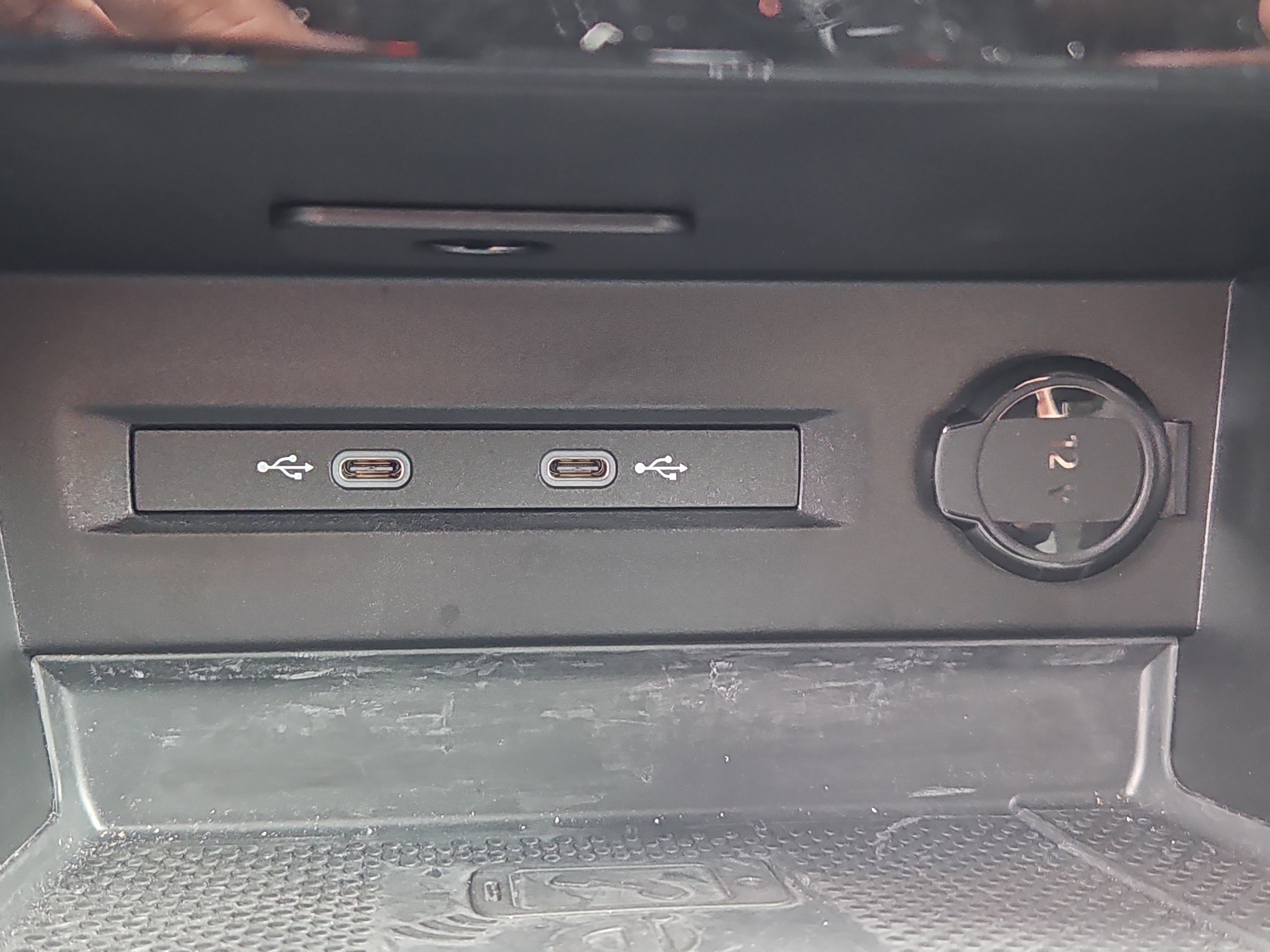 Certified 2024 Volkswagen Taos SE AWD/4WD image 11