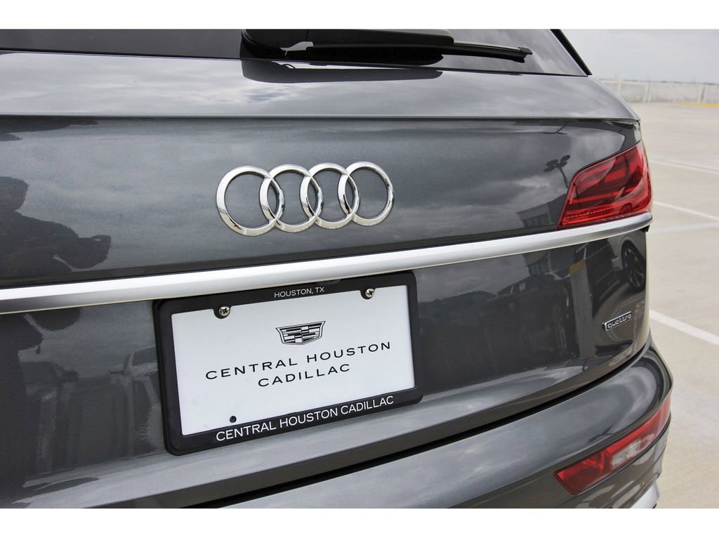 Used 2023 Audi Q5 2.0T Premium Plus w/ Premium Plus Package AWD/4WD image 29