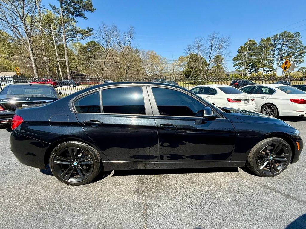 Used 2016 BMW 320i Sedan RWD image 8