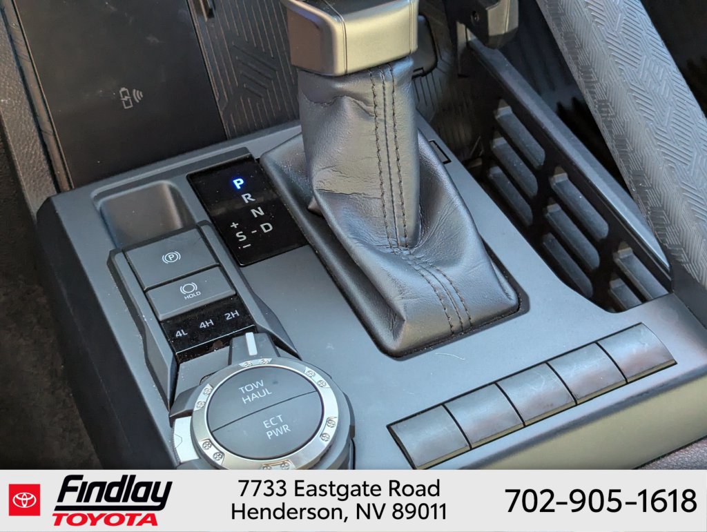 Certified 2025 Toyota Tacoma SR5 AWD/4WD image 29