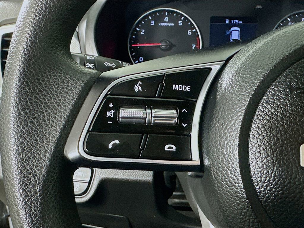 Certified 2023 Kia Seltos LX image 8