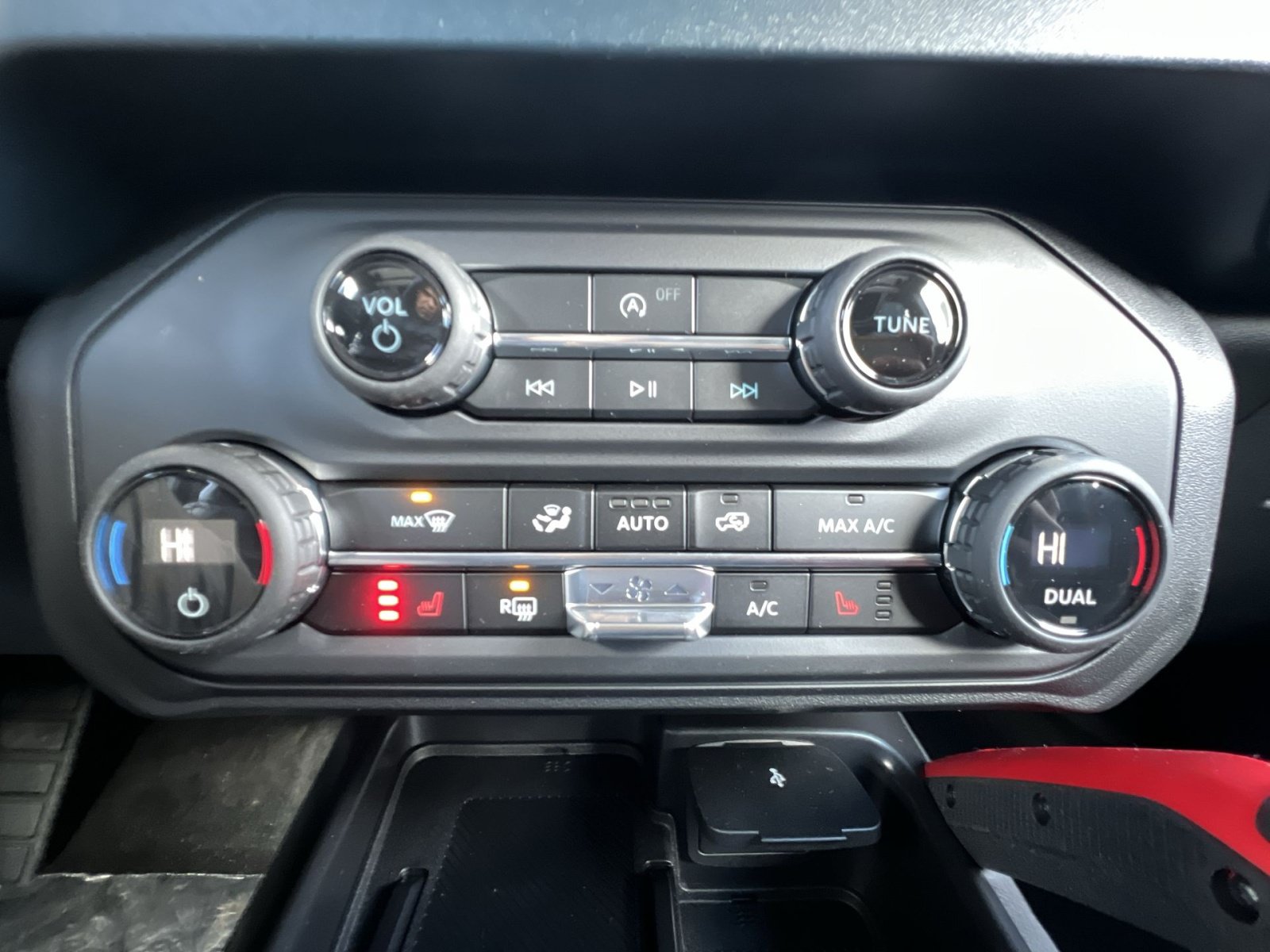 New 2026 Ford Bronco Heritage Edition AWD/4WD image 29