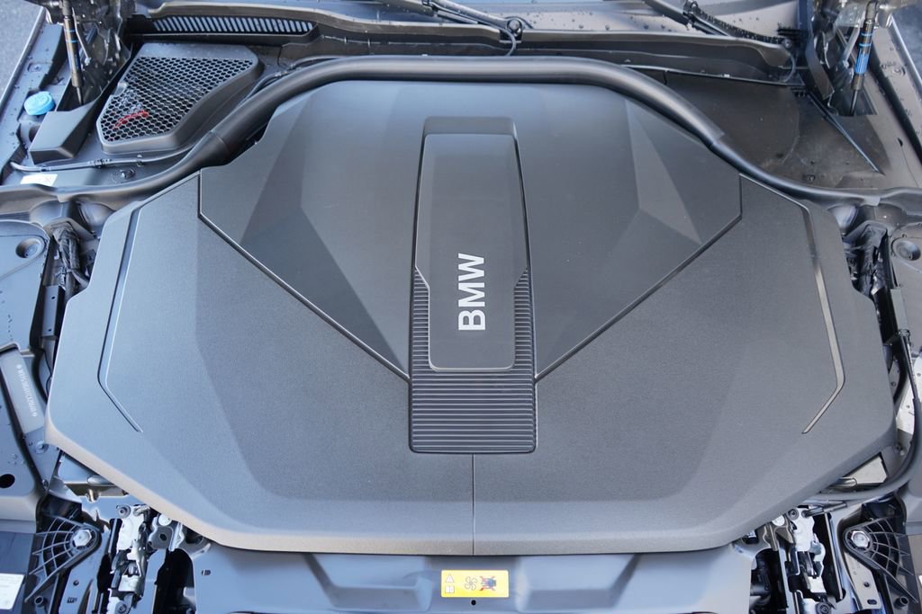 New 2026 BMW i5 eDrive40 w/ M Sport Package image 22