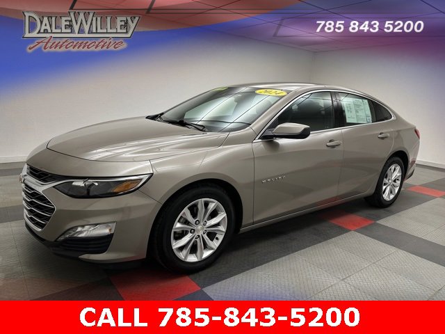 Used 2024 Chevrolet Malibu LT image 3