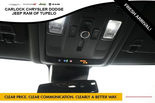 Used 2023 Chevrolet Suburban Premier RWD image 27