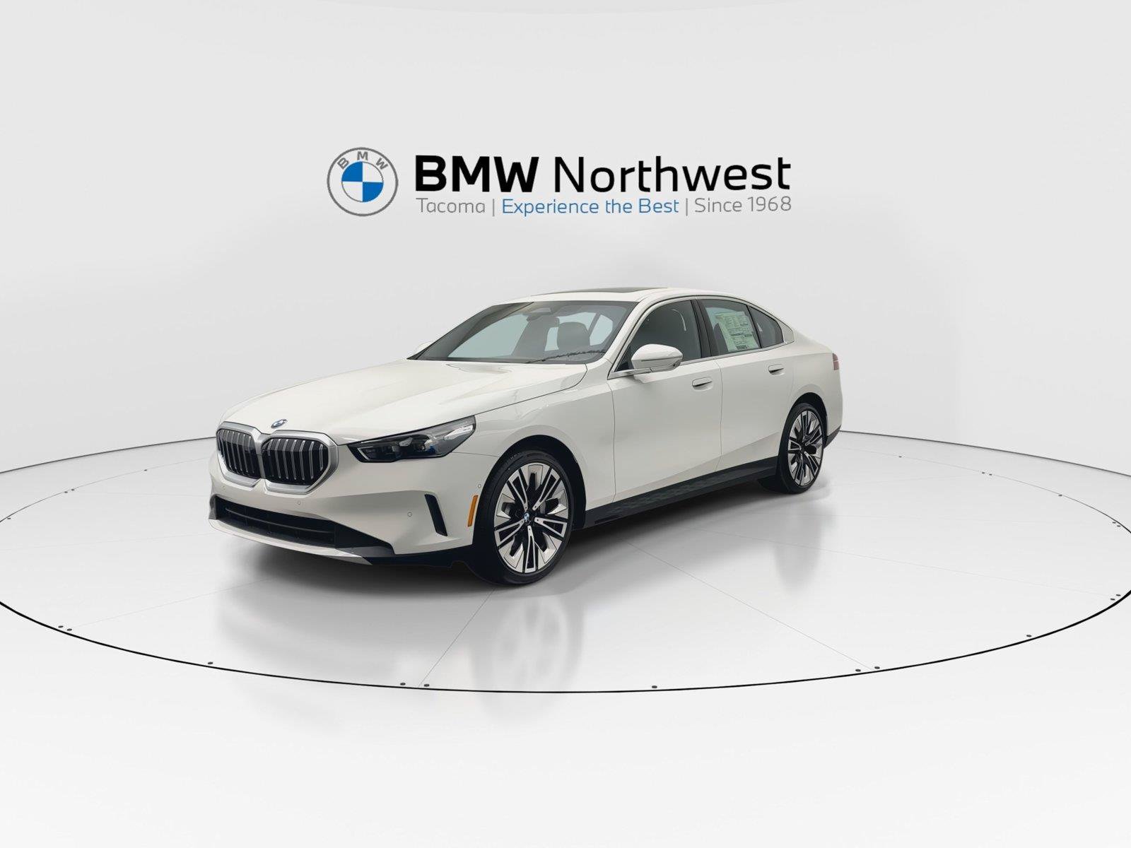 New 2027 BMW 530i xDrive w/ Premium Package AWD/4WD image 9
