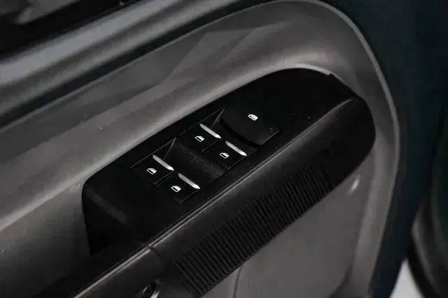 Used 2024 Ford Maverick XL image 47