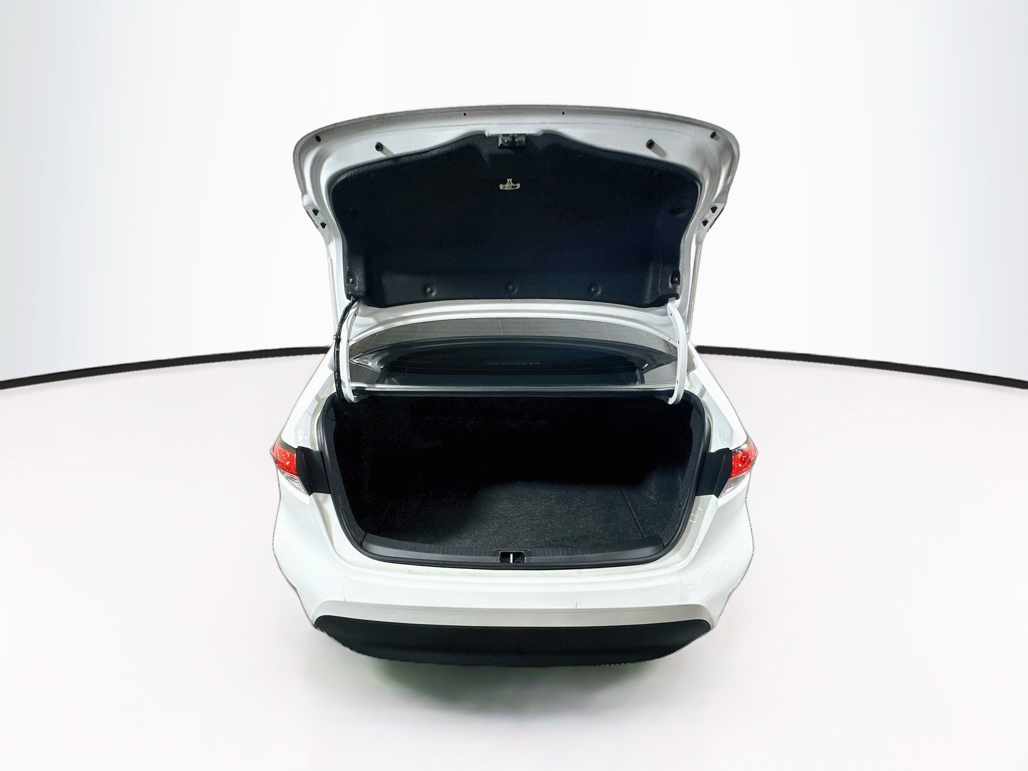 Certified 2025 Toyota Corolla LE FWD image 30