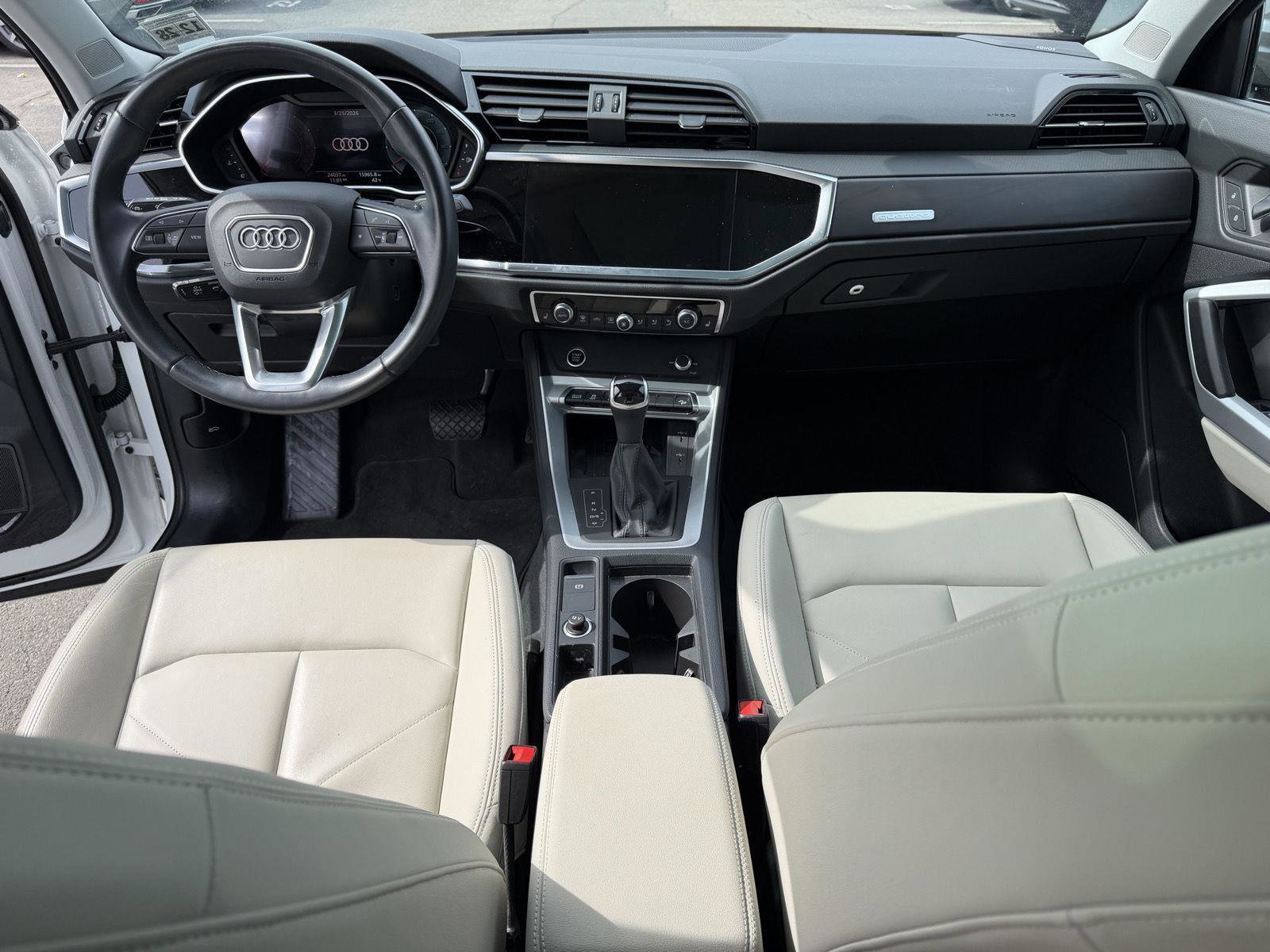 Used 2024 Audi Q3 2.0T Premium Plus image 16