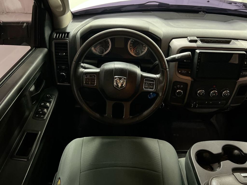 Used 2014 RAM 2500 Tradesman w/ Chrome Appearance Group image 11
