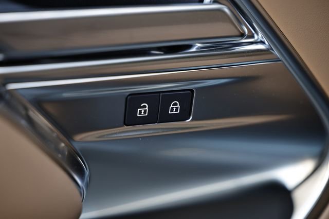 New 2026 Land Rover Range Rover Long Wheelbase SE image 20