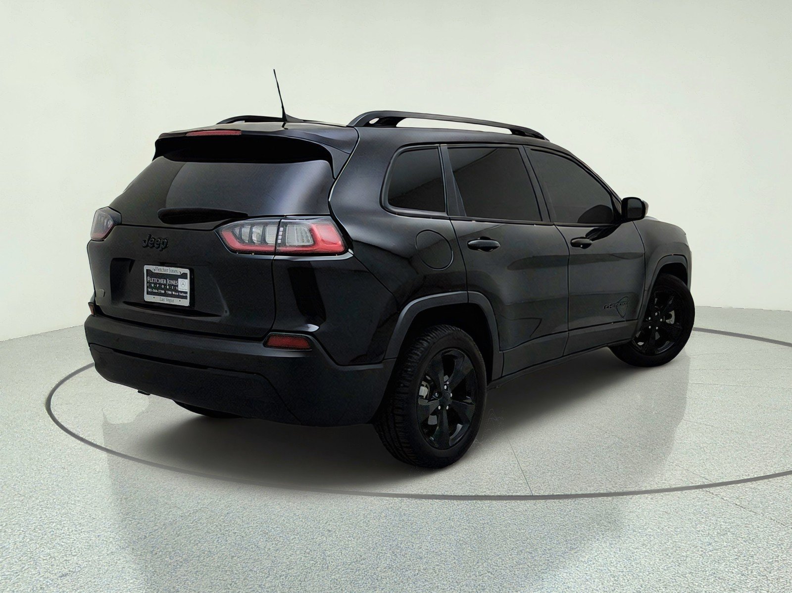 Used 2021 Jeep Cherokee Latitude Plus FWD image 9