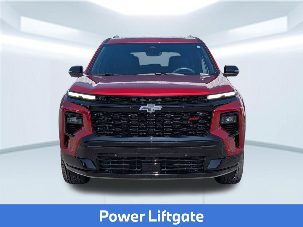Used 2026 Chevrolet Traverse RS FWD image 11