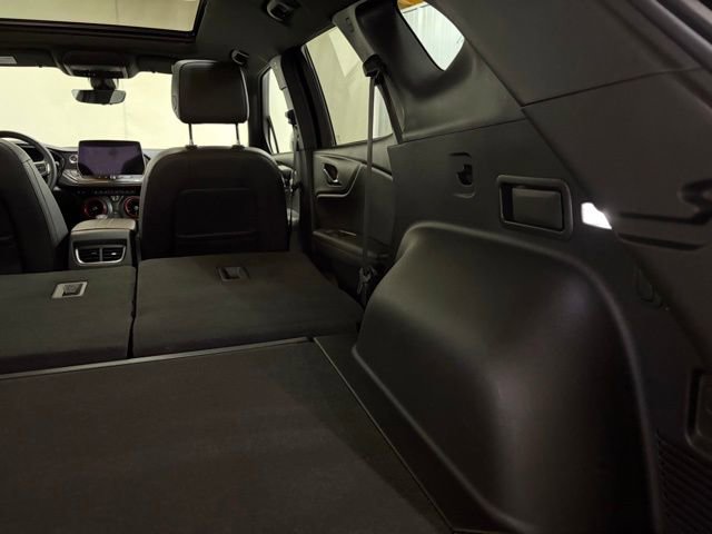 Used 2023 Chevrolet Blazer RS w/ Driver Confidence II Package image 17