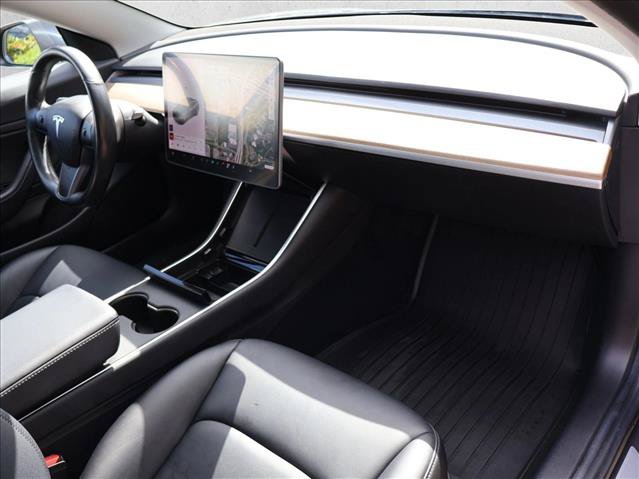 Used 2018 Tesla Model 3 Long Range RWD image 26