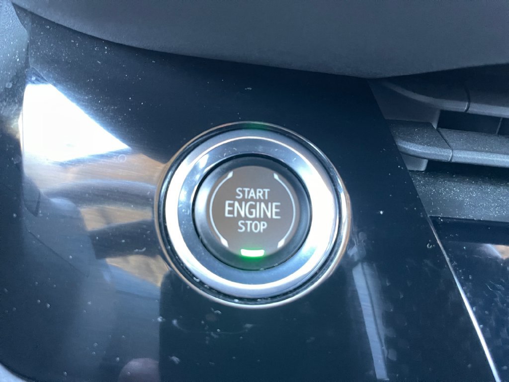 Used 2025 Buick Envision Sport Touring AWD/4WD image 38