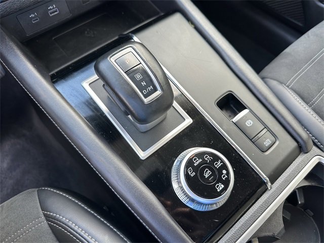 Used 2024 Mitsubishi Outlander SE image 18