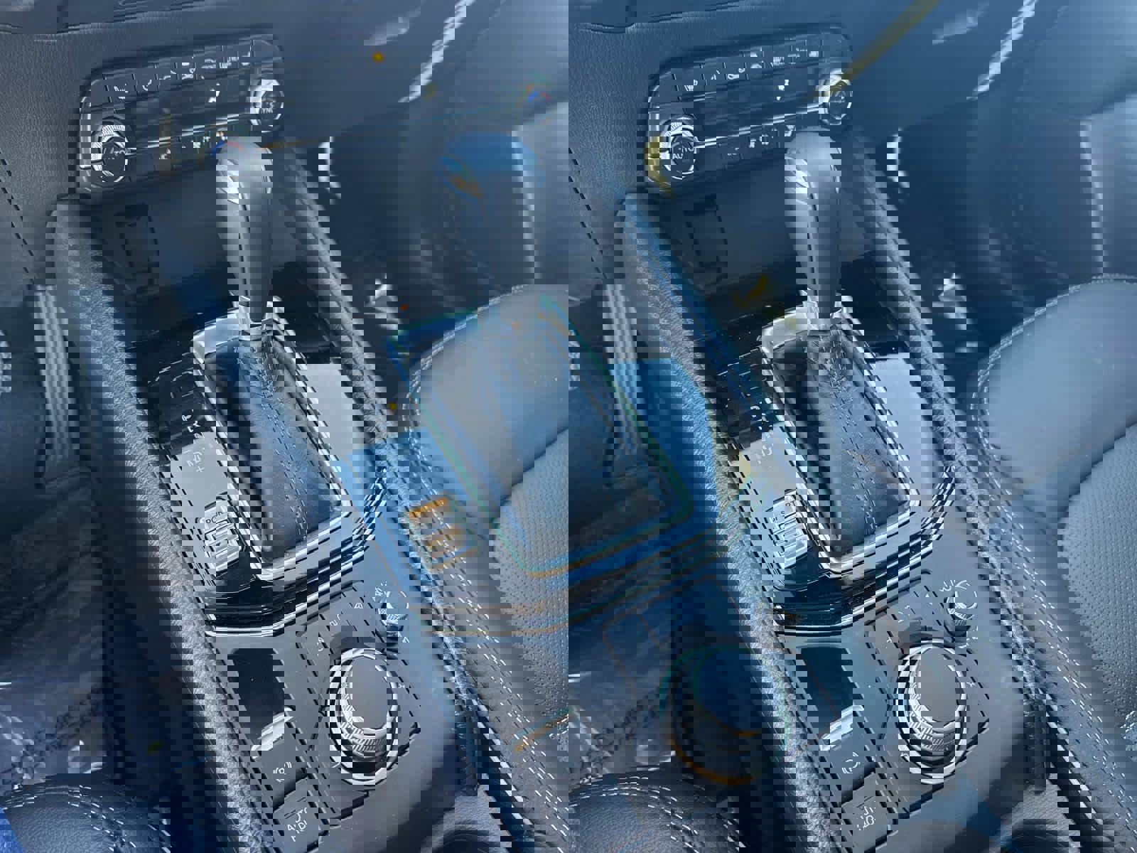 Certified 2025 MAZDA CX-5 AWD 2.5 S w/ Preferred Package image 24