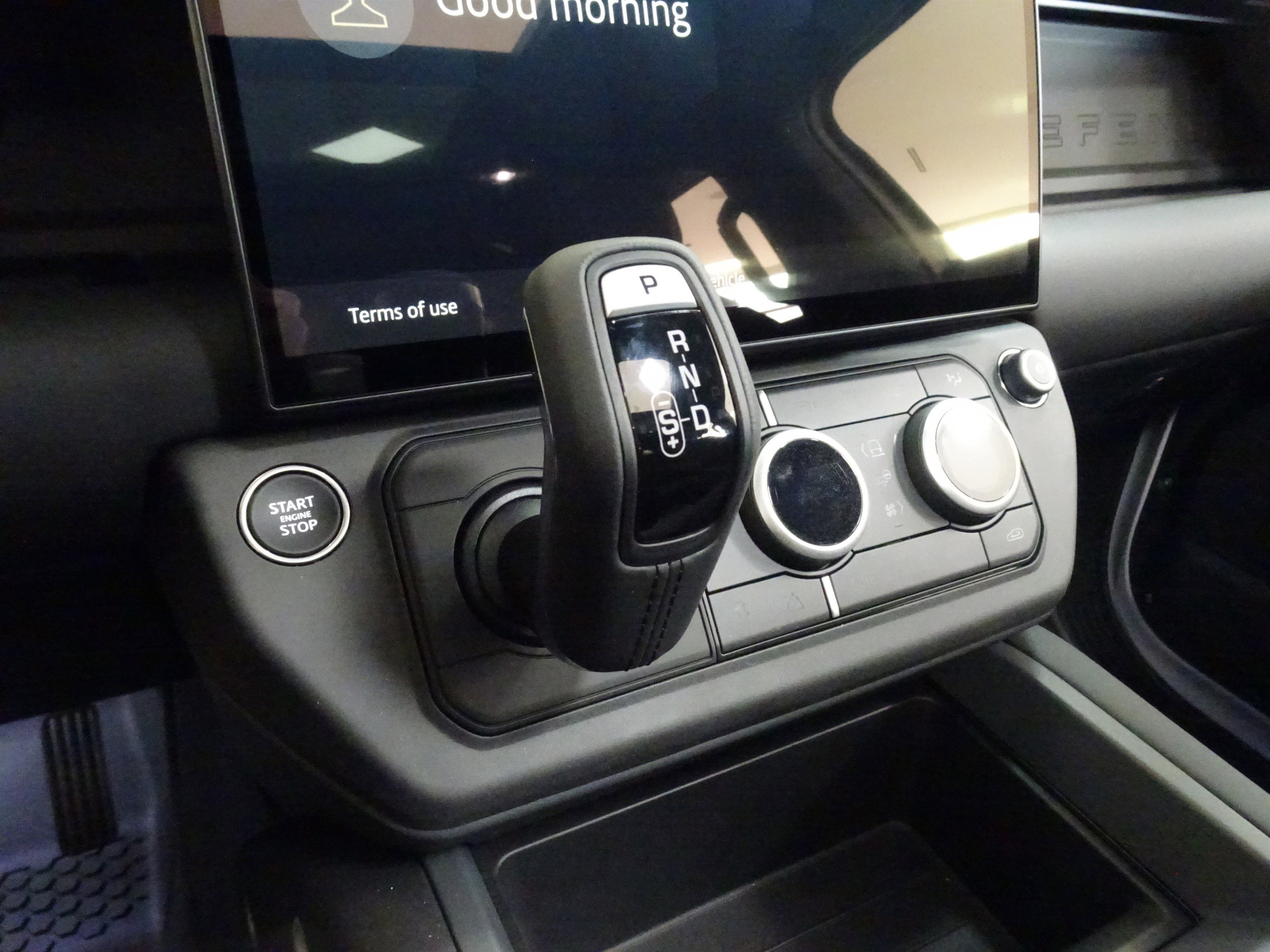 New 2026 Land Rover Defender 110 S image 25