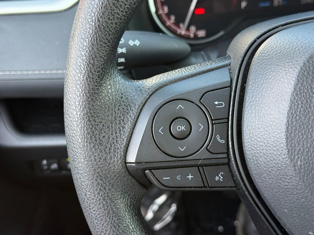 Certified 2025 Toyota RAV4 LE AWD/4WD image 22