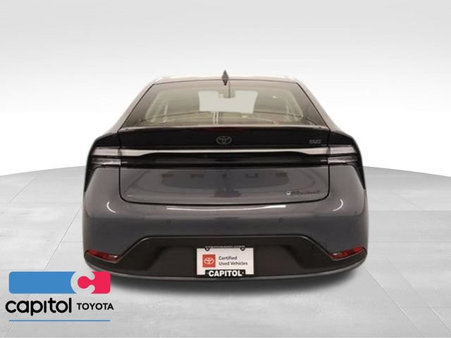 Certified 2024 Toyota Prius Prime FWD image 4