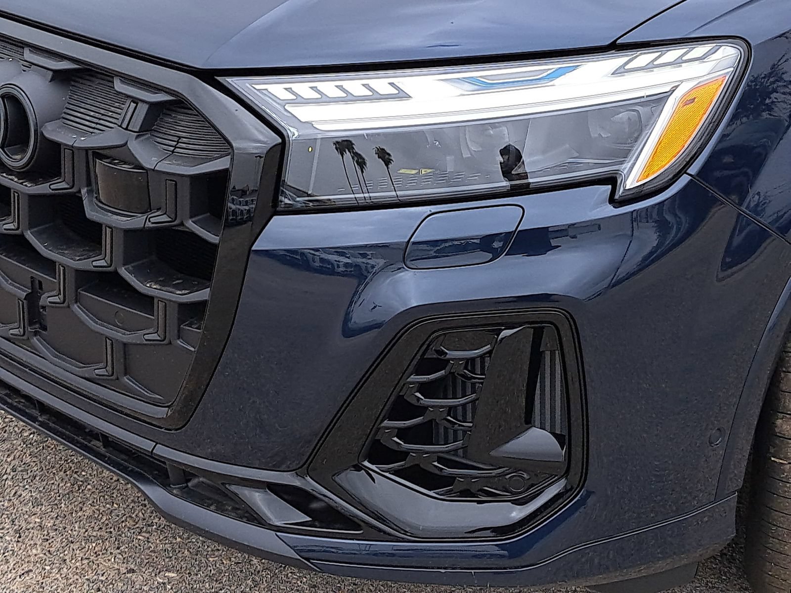 New 2026 Audi SQ7 Prestige AWD/4WD image 35