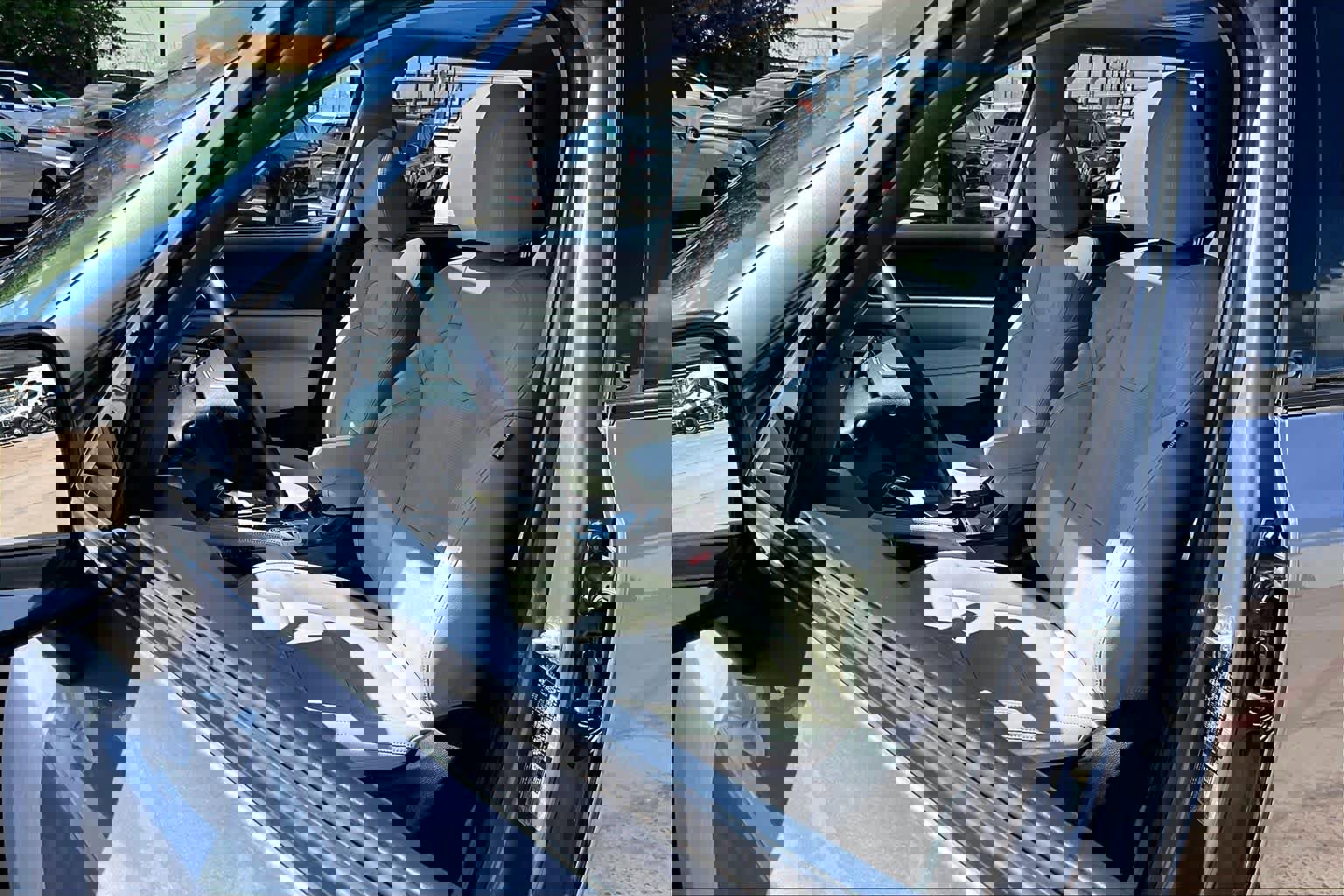 Used 2024 Kia Telluride EX image 8