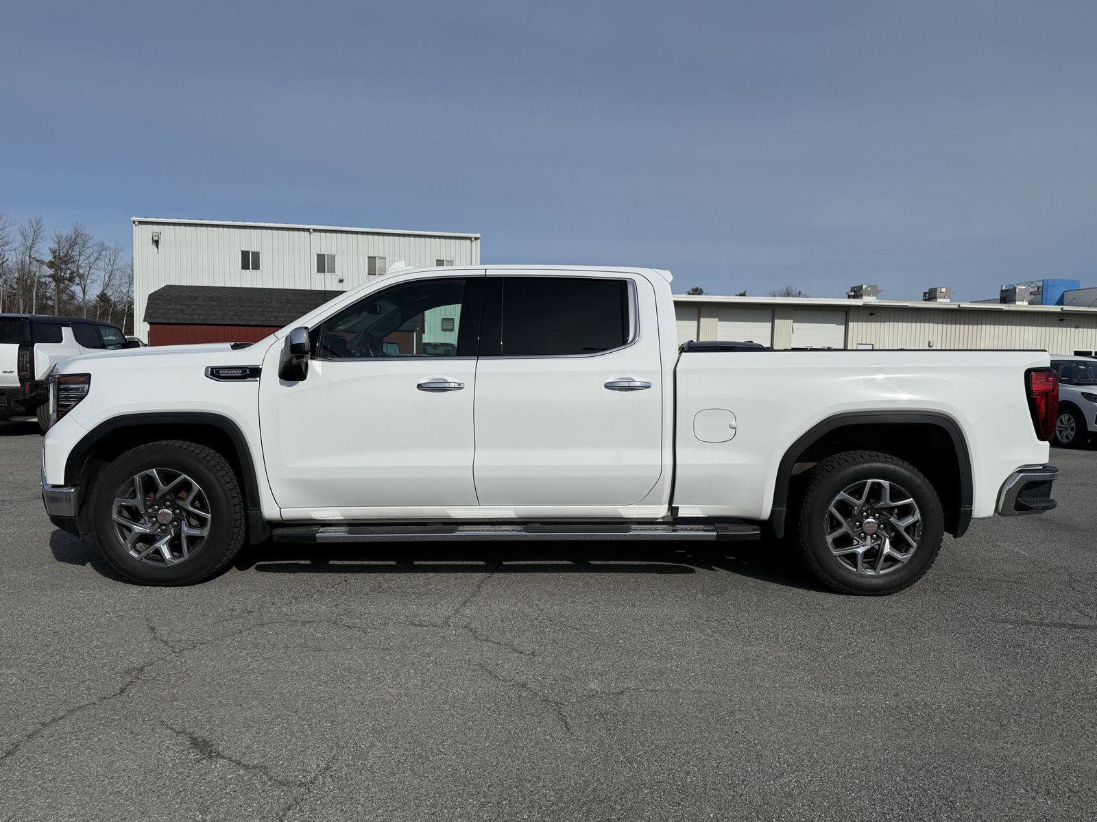 Certified 2023 GMC Sierra 1500 SLT w/ SLT Premium Plus Package image 8